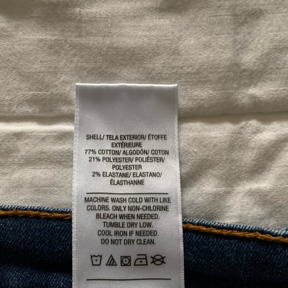 Hudson Krista Jeans - Picture 5 of 6